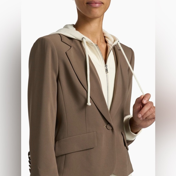 Cinq a Sept Le Petit Khloe Zip-UpBlazer in Taupe and Ivory - Picture 4 of 8